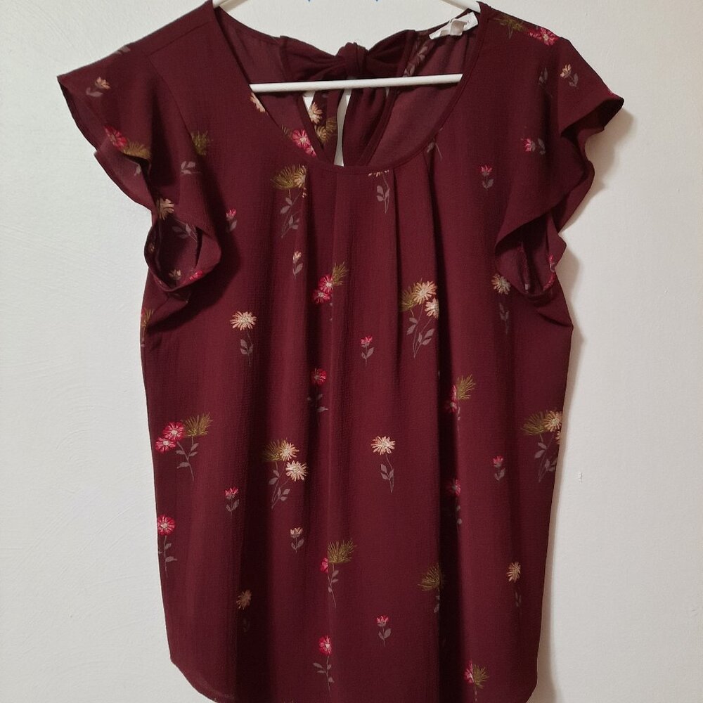Women's Burgundy Floral Flutter Sleeve Top